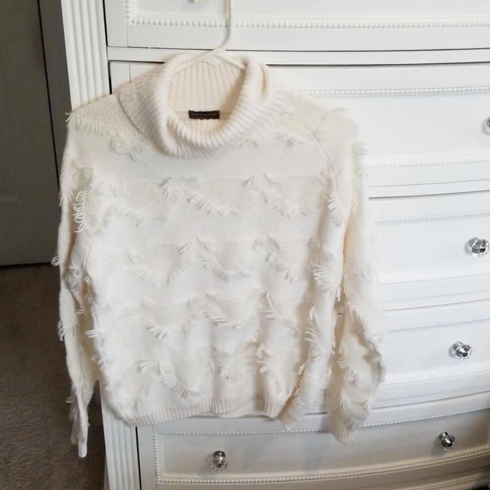 Vince Camuto Fringe Sweater